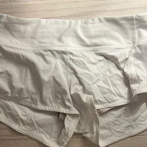 Lululemon speed-up white shorts size 4